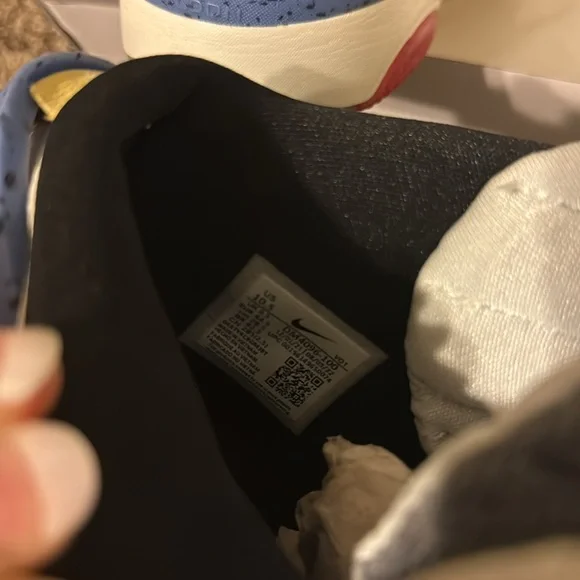 New Men Basketball shoes Nike Air Deldon - Picture 5 of 5